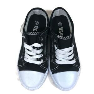 Brand New‎ Boys Black and White Canvas Sneakers